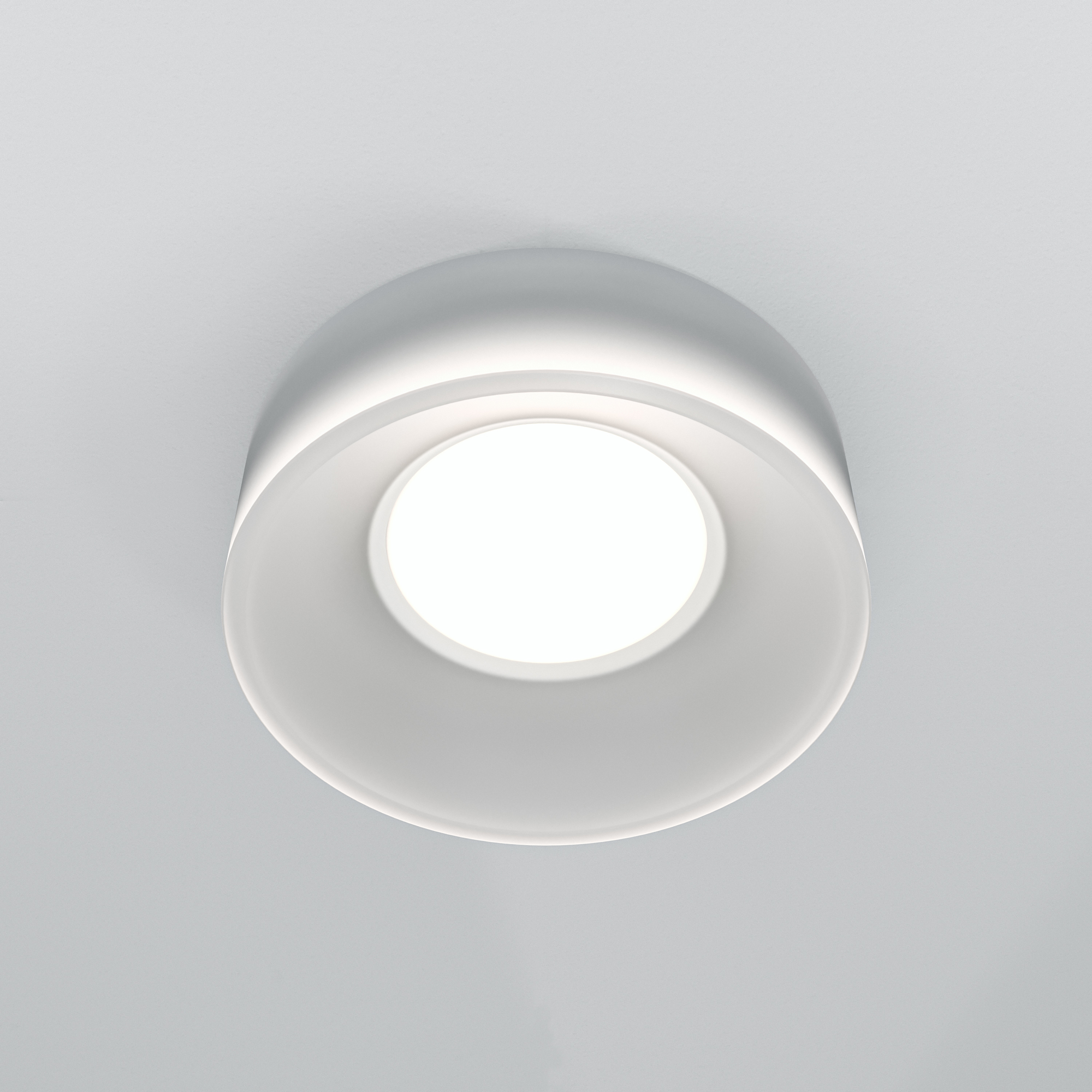 DL046-01W Spot ağ akril 1X10Vt d78mm PAULİNE